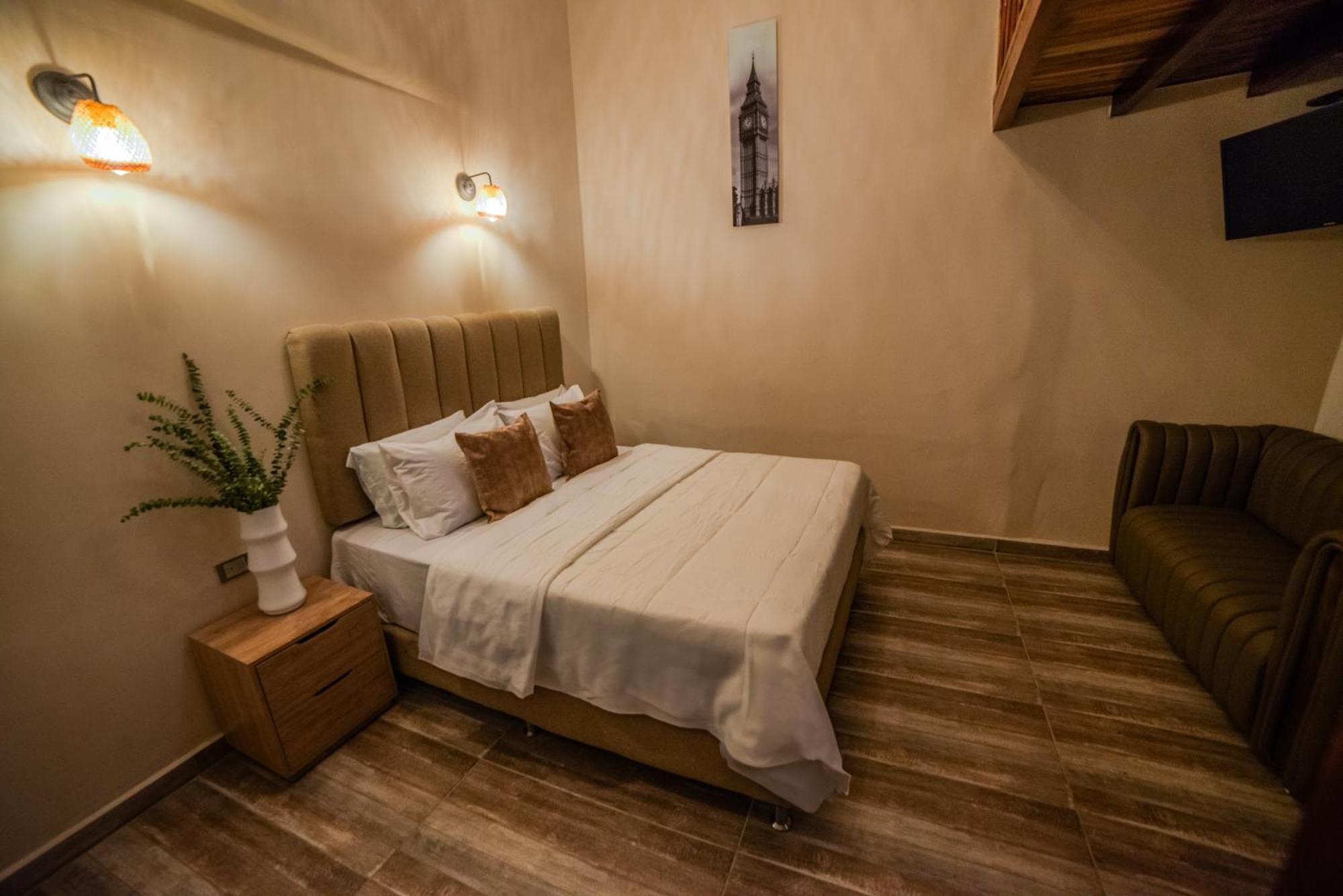 Hotel Bali At Poblado เมเดยิน ภายนอก รูปภาพ