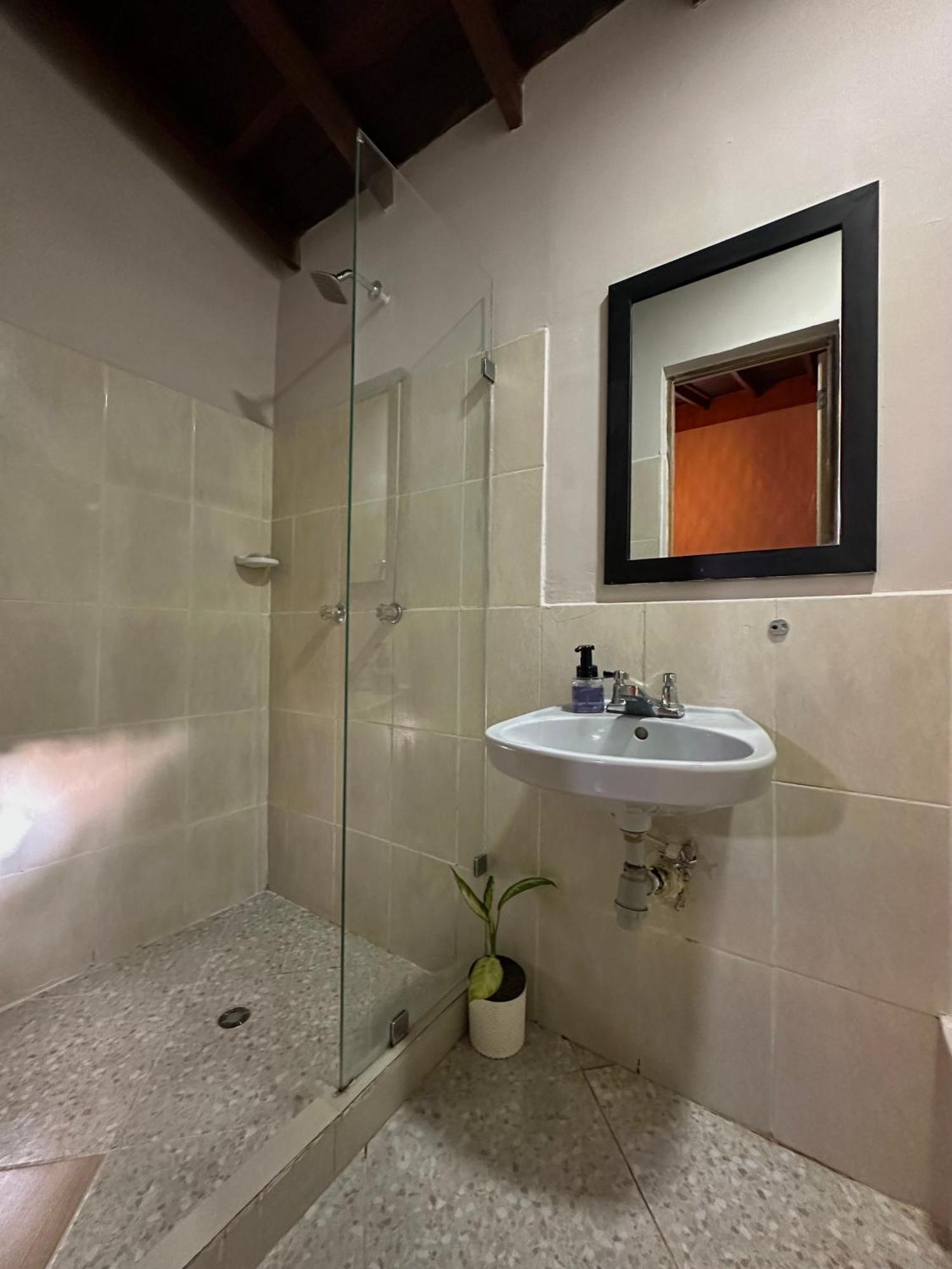 Hotel Bali At Poblado เมเดยิน ภายนอก รูปภาพ