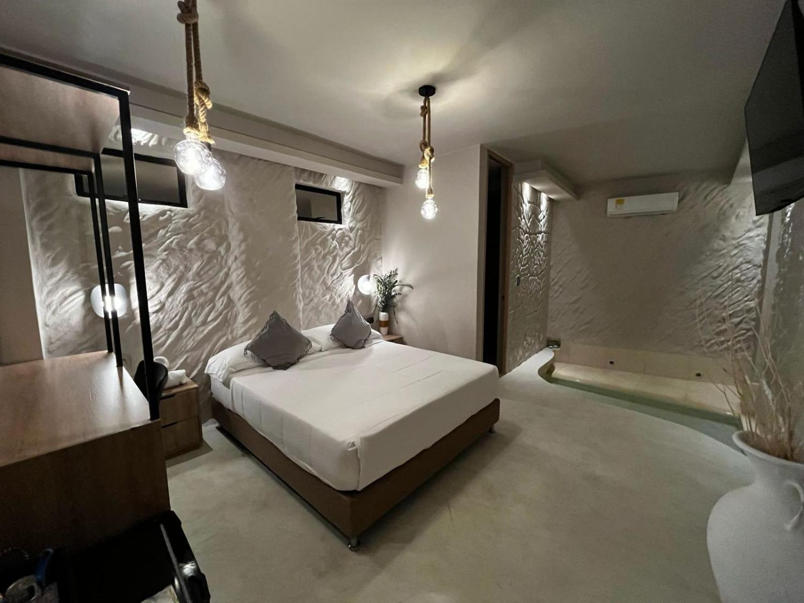 Hotel Bali At Poblado เมเดยิน ภายนอก รูปภาพ